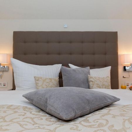 צינוביץ Villa Gruner - Praesidentensuite מראה חיצוני תמונה
