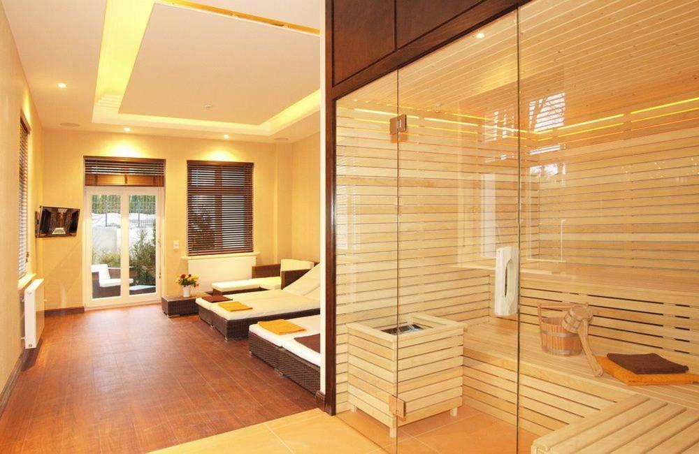צינוביץ Villa Gruner - Praesidentensuite מראה חיצוני תמונה