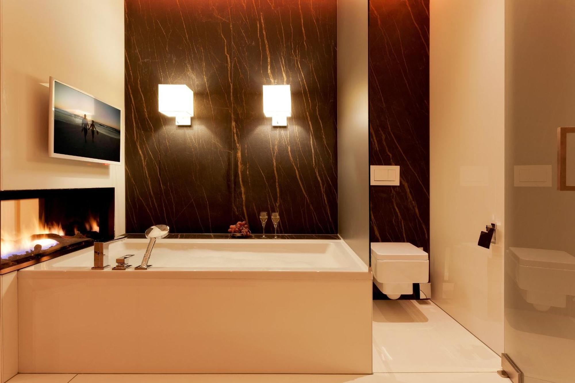 צינוביץ Villa Gruner - Praesidentensuite מראה חיצוני תמונה